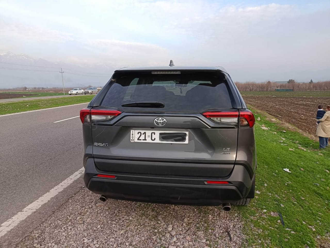 +964 751 198 9698 واتساپ

Toyota Rav4 2022 LE AWD
تۆیۆتا ڕاڤ ٤ مۆدێل ٢٠٢٢  
چوار بستۆن مەکینە ٢.٥
ماوەی ڕۆشتن ٧٥،٠٠٠ کم
تەنھا چەمەلەغی لای سەکن بۆیاخە لەگەڵ قەراغی بۆنیدەکەی 
دەعمەکەی زۆر خەفیفە  ئەیرباگ نەتەقیوە و ناوی نە گرتووە

ھەروەک لە وێنەکە دیارە بەینی دەرگای سەکن و دوای سەکن کەمێک شوختی ھەیە زۆر دیار نیە

شاشە و کامێرا و ٥ مۆدی لێخوڕین و ڕادار
باقی مواصفاتی معروفە
رقم شاصی 
2T3G1RFV9NW317717

سەیارەکە بێ نوقسانیە و کامل سێرڤسی بۆ کراوە 

نرخ ٢٣٨ گەڵا السليمانية, العراق


**إذا كنت صاحب هذا الإعلان وتريد حذفه لأي سبب، رجاءا أرسل رسالة إلى الدعم الفني**