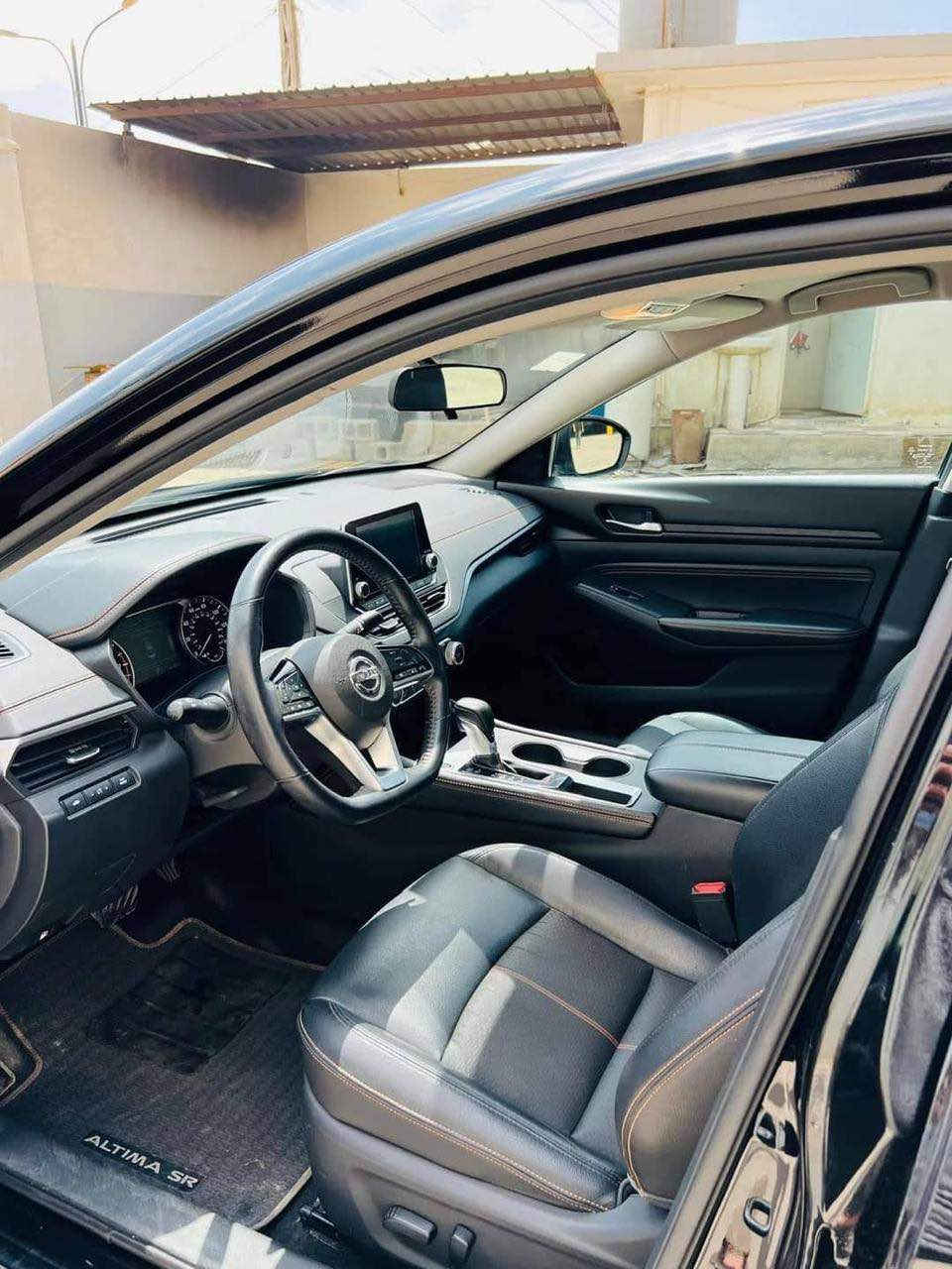 السلام عليكم 
نيسان التيما 2020
SR
بدون صبغ
ماشي 75 ألف
عنوان اربيل  
بيها كوبون بانزين كركوك
رقم شاصي وصور الحادث مرفق
سعر153 وبيه مجال 
***********
واتساب موجود أربيل, العراق
