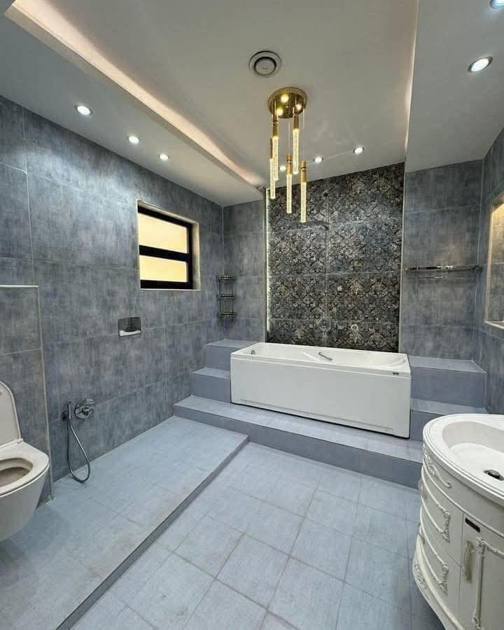 عقارات-الخضراء - نسعى - دومآ- نحو- الافضل 

#اعلان رقم ((1037))

#دار درجه أولى  للبيع في منطقه السيدية مربع الاقتصاديين 
خلف شارع الصناعه 
 
#مساحة : 480 م الواجهة :12 م 
#المحتويات  : 5 غرف نوم سويتات واستقبال كبير وهول حولي داخلي مطبخ كبير صحيات 5 ( جاكوزي )
حديقة كراج كبير
مسبح داخلي مع شلال
مصعد داخلي
نظام كامرات
الباب الخارحي كهرباء

#ملاحظة العقار يُباع مع الاثاث :
(التعامل والتفاوض مع صاحب العقار مباشر)

#السعر :اكتب رقم(( 1))

# للأ ستفسار 
مراسلة الصفحة على # الفيس بوك 
عقارات -الخضراء - في السيدية
# او الاتصال على الرقم
☎️***********☎️ 
#او مراجعة مكتب الخضراء 
في السيدية شارع العلوة مقابل قاعه ريتاج للمناسبات
