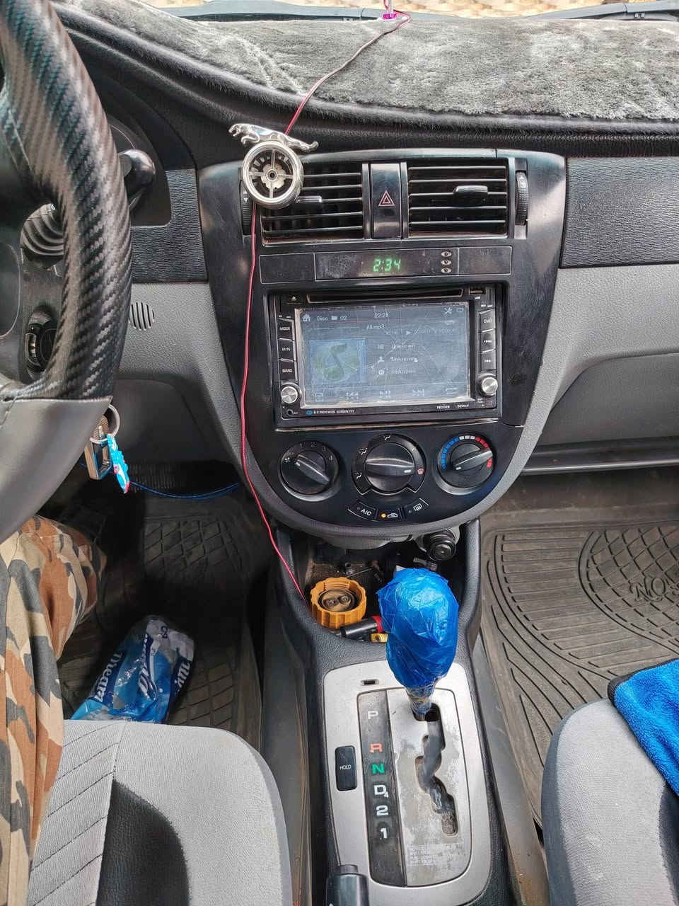 السلام عليكم سياره اوبتره للبيع موديل 2006 رقم انگليزي صلاح الدين بسمي السعر 70 وبيها مجال الاتصال ع ***********
***********
