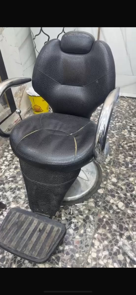 غراض محل البيع  رقم الهاتف ***********
