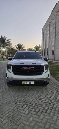 يوكن • ٢٠٢٣ • مكينة ٥٣٠٠