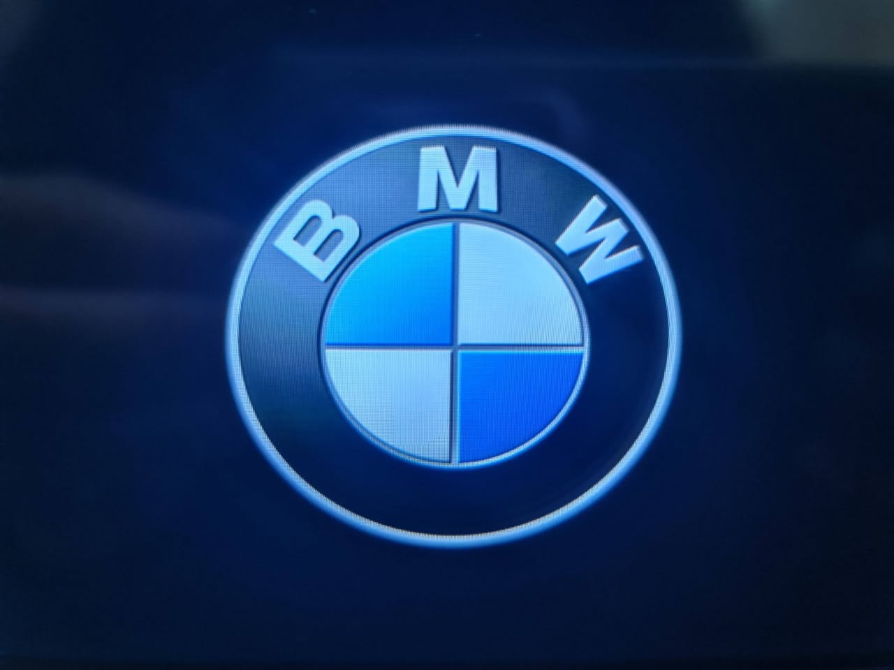 سلام عليكم اخوان شاشة مال بي ام اول تم ٩٠ الف اعتمد وتدلل التفاصيل بل صور


**إذا كنت صاحب هذا الإعلان وتريد حذفه لأي سبب، رجاءا أرسل رسالة إلى الدعم الفني**