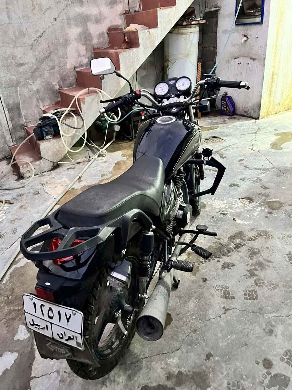 دراجة سي لاست من شركة كيواي ملكي الشخصي مرقم اربيل ماشيه حول 15 الف نظيف قطعه خاص ابيعها بسرعه لان ضروفي هيج يسمح  وشرط تحويل  تكدر تفتر بيها كل العراق ويفيد للشغل دلفري لساعات طويله متصرف هواي
والسعر1900 ورقم تلفون ***********
