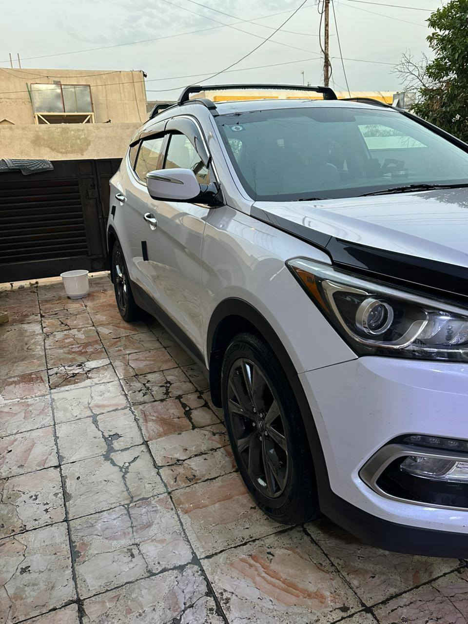 السلام عليكم
سنتافي للبيع ٢٠١٧ أمريكي بدون ايرباك بدون معجون حادث جدآ بسيط خلفي فقط  ماشية ٥٩ الف فول مواصفات عدة الفتحة
دينار ماتذب عليه
مكان سيارة بغداد جسر ديالى منطقة الكرغولية 

تحويل مباشر شرط في دائرة مرور ملعب الشعب الان دوامي قريب عليه
السونار موجود
السعر قفل ١٥٠

***********

***********
