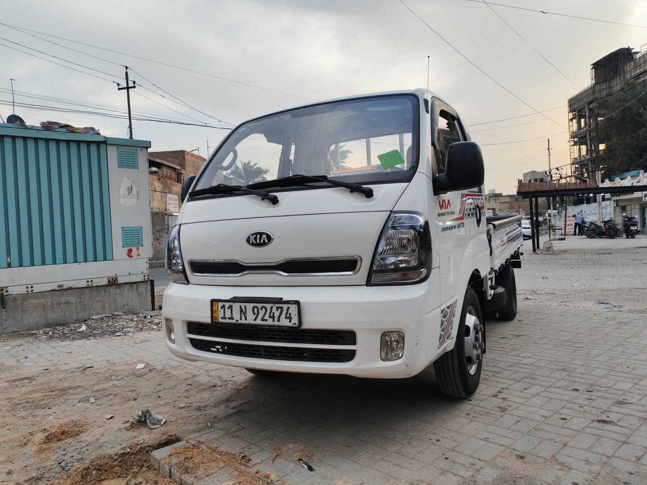 السلام عليكم
للبيع كيا فحل  نضيفة جدا 
موديل 2021  باسمي
سعر 155
***********
بغداد مدينة الصدر الاورفلي
