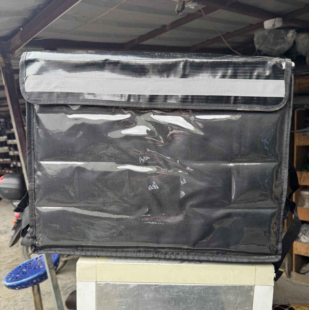 العرض اليوم غير شكل 
جنطه دلفري حراري 

السعر 15 الف فقط 😳

يوجد توصيل 🚚 لجميع محافضات العراق 

***********

***********
