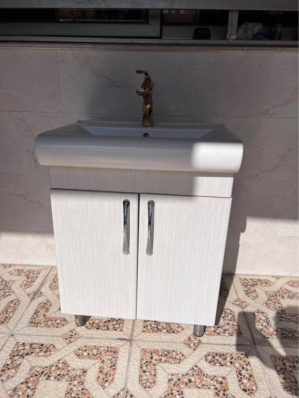 مغسلة نظيف غير متضرر مستعمله 
طول 83
عرض 65
العمق 44 أربيل, العراق


**إذا كنت صاحب هذا الإعلان وتريد حذفه لأي سبب، رجاءا أرسل رسالة إلى الدعم الفني**