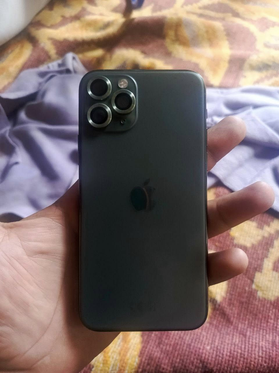 11 برو بطاريه 75 ذاكره 256 كامل ملحقات جهاز وتر يعبر قليل من سماعات النضافه 85 العنوان واسط حي الجهاد السعر 275 وبي مجال قليل ***********
