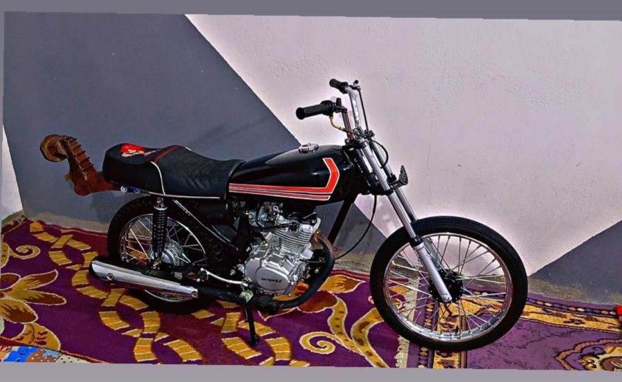 سلام عليكم  حربيه البيع أوراق اصوليه 2010 شاصيه ارشه والسعر 650 وبيه مجال قليل الخاص مفتوح


**إذا كنت صاحب هذا الإعلان وتريد حذفه لأي سبب، رجاءا أرسل رسالة إلى الدعم الفني**