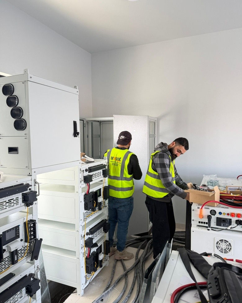 من بيت لبيت… ومن مشروع لمشروع 🔋☀️
مجموعة من أعمالنا المنفذة بكل دقة واهتمام بالتفاصيل ✅
شغل مرتب، مواد مضمونة، ونتائج تفرق وياك من أول يوم
📞 تواصل ويانه وخلي منظومتك علينا
  ***********📞***********
موقعنا :
📍بغداد الكرادة خارج قرب المسرح الوطني 
📍ذي قار الإدارة المحلية قرب جمعية الكوثر
