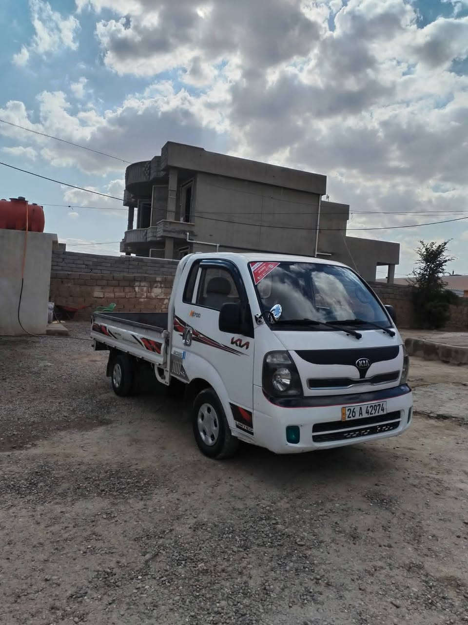 سلام عليكم كيه موديل 2014 رقم صلاح الدين دولي سنويه ل 29 وهزه ل 27 جديد تحويل تريد وكاله  سياره كير محرك 2700 اكسن شاصي صدر اربع تايرات الخلفيه جدد بس المامي  نص جوه نص كهربائيّات كلها شقاله ريمول داخل جلد بيه مكانين صبغ حك خمس اصابع مشر بل منشور سياره مال شقل البيع ومراوس حسب القناعه مكان الشرقاط الشراي يتصل عل
*********** 

***********
