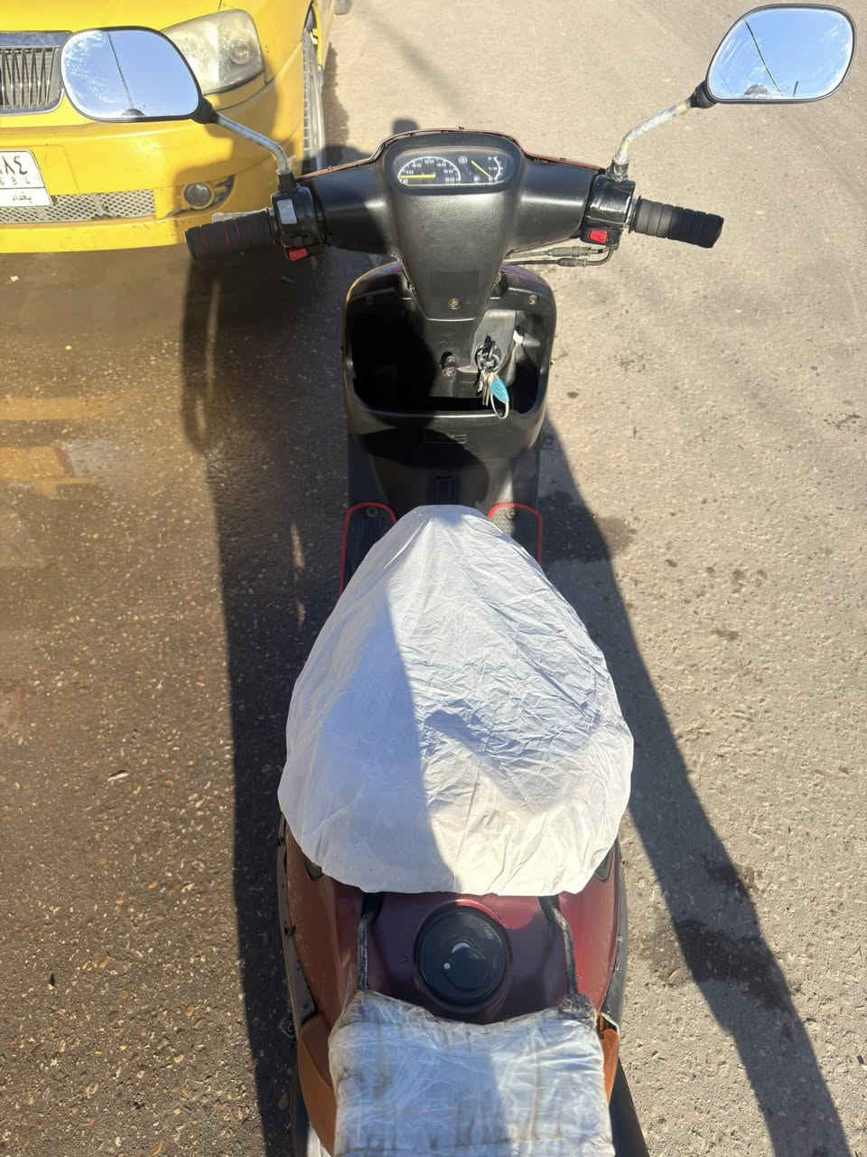 سلام عليكم من رخصت صاحب الاكروب دراجه بطه ياباني نضيفه محرك نضيف مامجفت كابريتر وصالنصه اصليات الدراجه ناعمه وحلوه كهربائياته كله شغاله سعره 400 وبيه مجال مكاني كربلاء *********** الرقم الثاني ***********
