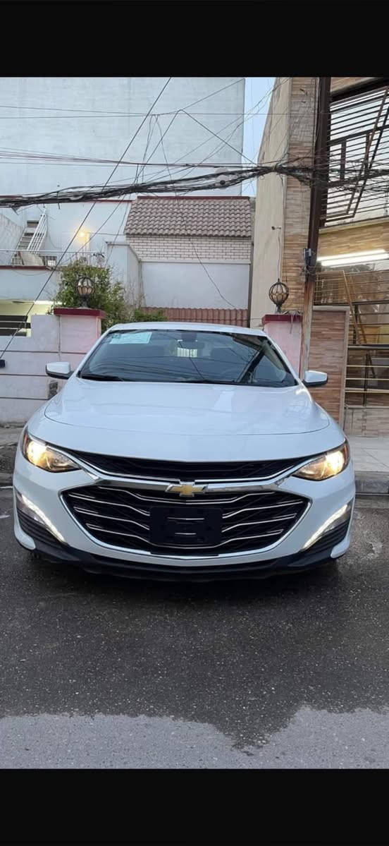 السلام عليكم
شيوفرليت ماليبو 2022  (بيع ومراوس )

ماشية ٨٠  الف  كيلو 

مواصفاتها معروفه

 بصمه

توقف  ذاتي

لد امامي

لد خلفي

شاشه ايباد

كامرة دواره

تحكم ستيرن جهتين

شاشة عرض اعطال

صندوك بصمه

هندبريك بالرجل حادث امريكا موضح بالصورة

رقم بغداد  

مكان السيارة بغداد الدورة

السعر 
و بيها مجال128 
رقم للاتصال
 ***********
