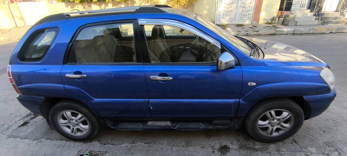 سبورتج2008
خليجي 
مكفولة كفالة عامة
سنوية بأسمي لـ 2029 
رقم ديالى دولي
محرك 2000
اللون ازرق 
المكان (ديالى)
للتواصل 
***********

