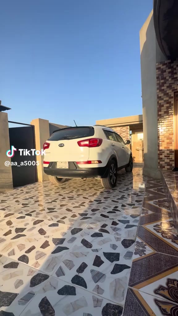 سلام عليكم
كيه سبورتاج 2013
السياره مكفوله كفاله عامه
كير محرك بشرط
اشاير بل مري مرايات شفط
الصبغ الي بيهه موجوده بل صوره
مكاني الموصل ***********
