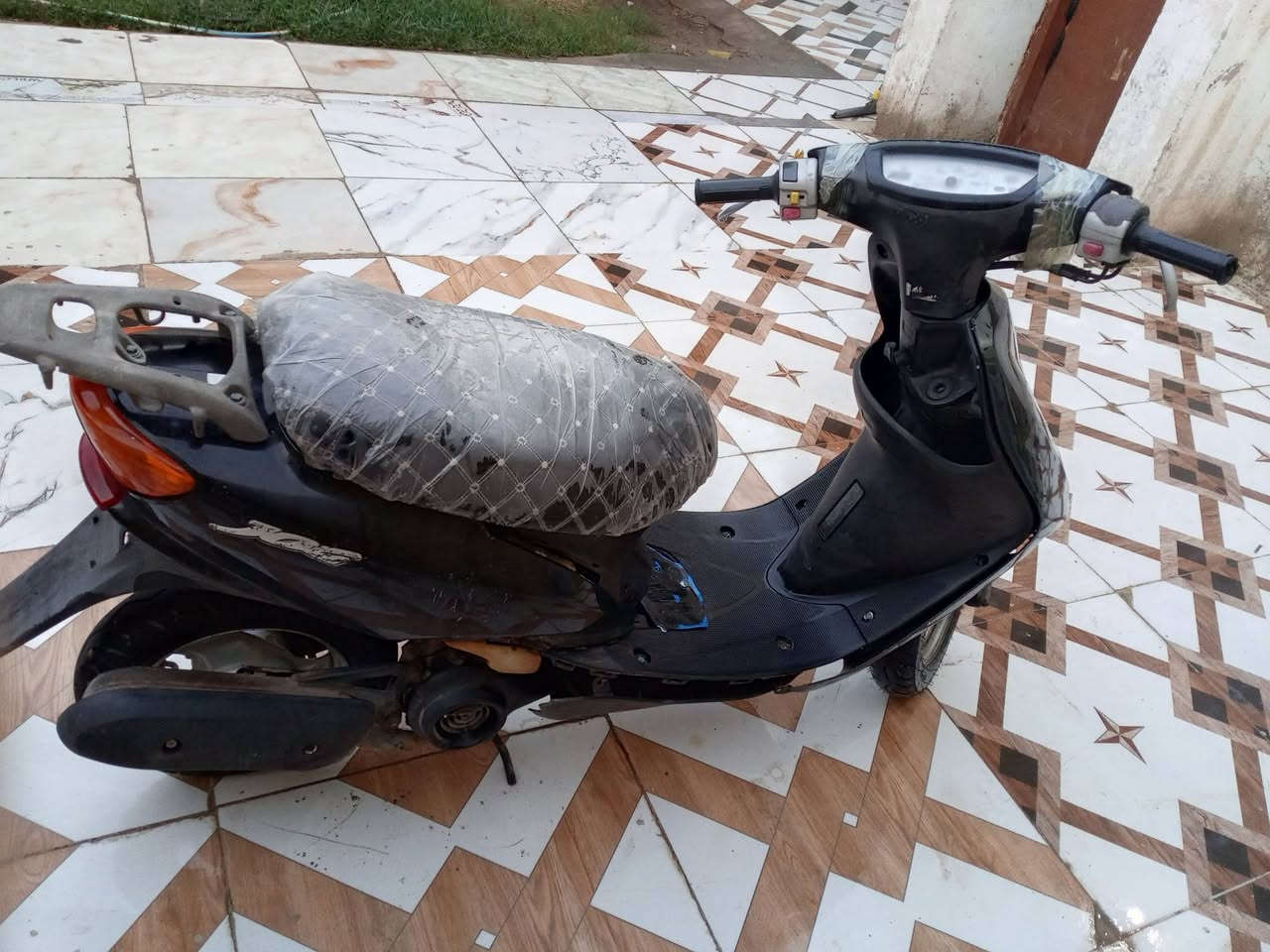 السلام عليكم  عندي دراجه عصفوريه  60 مكينه خير من الله  ناعمه   دراجه نكره هندر واحد شرط دراجه فول  مكان كوت سعر خاص ***********
