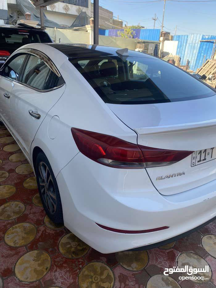 هونداي النترا 17 امريكي  رقم بغداد انكليزي مكينه ٢٠٠٠ دوش  فول مواصفات فتحه بصمه تنته  مصبوغه حزام بيها اثر جراد و القمارة فابلون السيارة خير من الله صبغ فقط بدون معجون  تخم تاير جديد باتري جديد صدرها نظيف تراي وين متريد  السعر 113$ 
بغداد الغزالية 
*********** بغداد, العراق
