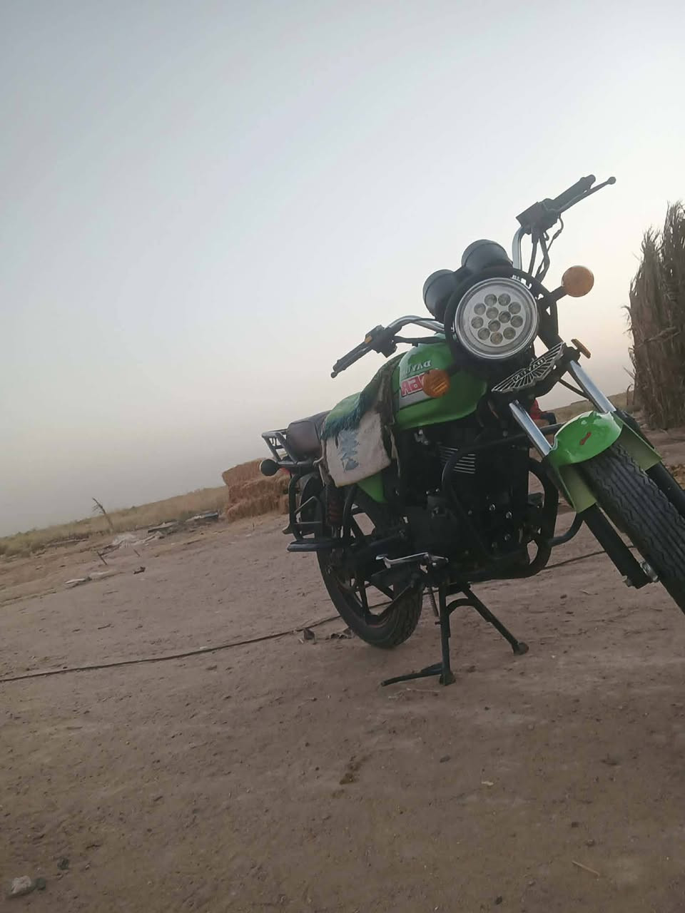 دراجه للبيع موديل 23 اوراقه ضايعه مكفوله كفاله عااامه كلشي شغال بيه السعر 900 وبيه مجال الشراي يتصل *********** وتساب *********** اتصال
