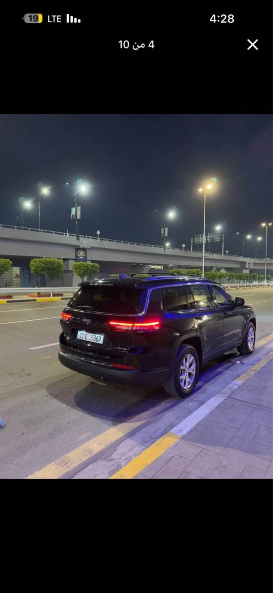 🚗 للبيع – فرصة مميزة 🚗  

جيب كراند شيروكي لمتد L (7 ركاب) VIP موديل 2022  
وارد أمريكي – فول مواصفات عدا الفتحة – محرك 6 سلندر  

🔧 الحالة:  
- حادثها ربع جاملغ وبنيد  وتم تصليحها  بدبي بإشرافي الشخصي  
- البنيد مبدل وكالة بدون صبغ  
- الجاملغ مصبوغ فقط  ربعه
- إيرباق ستيرن ودشبورد راجع سستم كامل  
- 
- بدون أي ضرب شاصي أو لغد – الفحص  بأي مكان  

📸 صور التصليح متوفرة  بالمنشور 

📊 المواصفات:  
- ممشى: 55 ألف كيلومتر (مو ميل)  
- رقم بغداد (اللوحات الجديدة) باسمي  
- كشنات جلد منفصلة (تدفئة + تبريد)  
- رادار أمامي + حساسات أمامية وخلفية  
- نظام صوتي Harman Kardon  
- شاشة كبيرة   
- تبريد ثلاث قطع   
- مكينة وكير مكفولين  
- تايرات جديدة – ما تحتاج أي صرف  

💰 السعر: 295 ورقة (قابل للتفاوض البسيط)  

📍 الموقع: بغداد – الحرية  
📞 التواصل: واتساب فقط ***********  

سيارة نظيفة جداً وجاهزة للاستخدام بدون أي نقص بغداد, العراق
