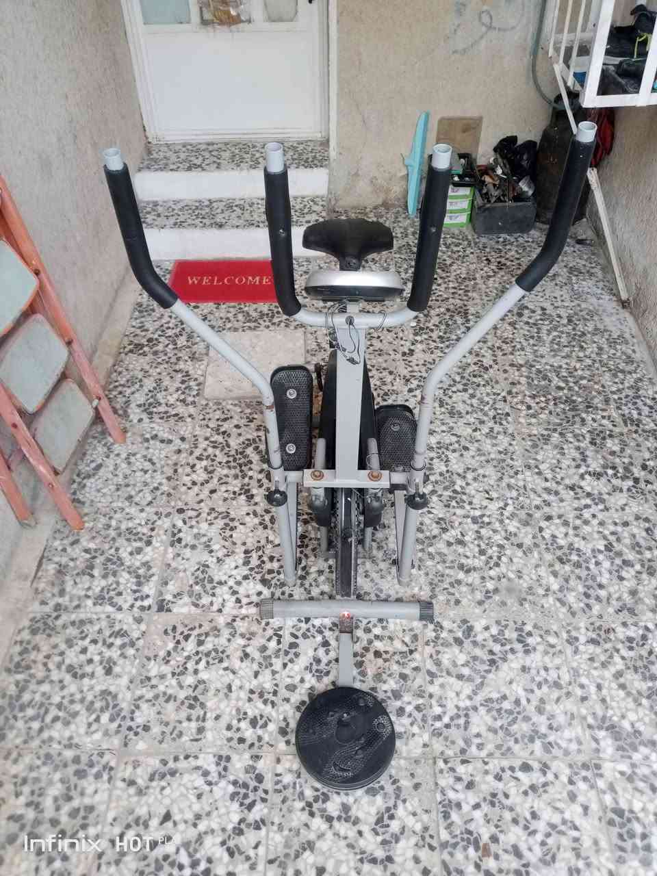 جاهز رياضي اصلي يقيس حتى. سرعة النبض ❤️
250 وبي مجال رقمي *********** 
بغداد حي اور عنواني

