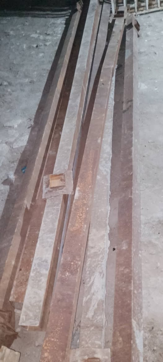 شخاطه بوري مربع اربعه انج عشربواري عنوان فلاحيه السعر يم صاحب الرقم ***********
