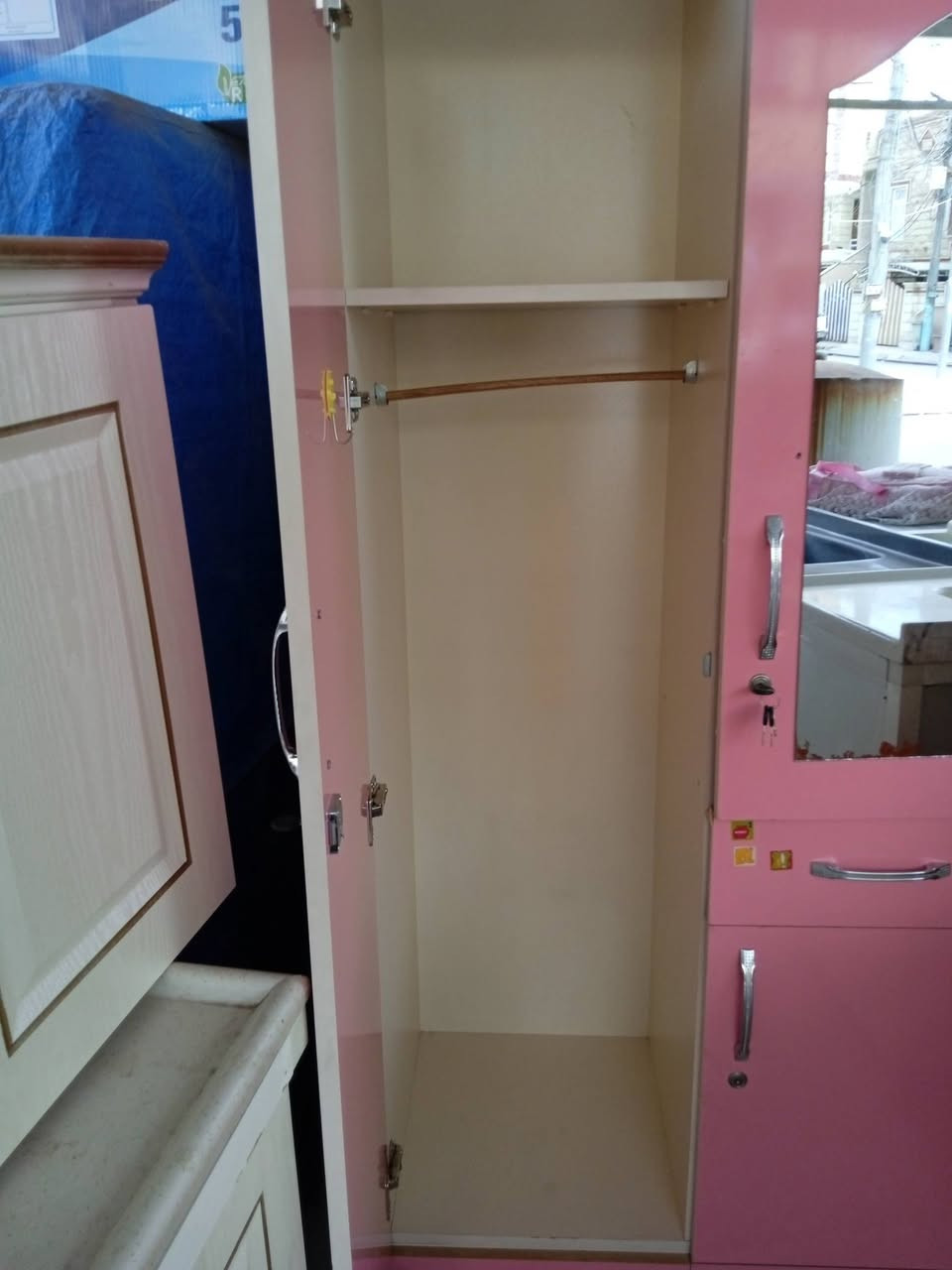 كنتور بابين جدا نظيف هفلان قرب جامع سيد طيب ***********
