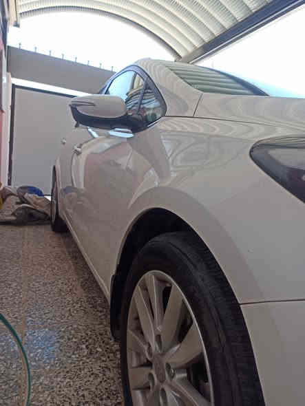 السلام عليكم للبيع
كيا سيراتو ابيض صدفي 2014 مكفوله من صبغ وتبديل رقم اربيل نكليزي  بسمي سنويه 2029 
المواصفات
1- محرك حجم 1600 دوش المرغوب محرك مامفتوح  

تبريد قطعتين امامي وخلفي  
ثلاثة انظمة قيادة نورمال وسبورت + نظام كروز مثبت سرعة 
يدات نيكل ستيل 
حساسات امامية وخلفي
5ويل كب
تحكم ستيرن صوبين
السعر 133
نجف ***********
