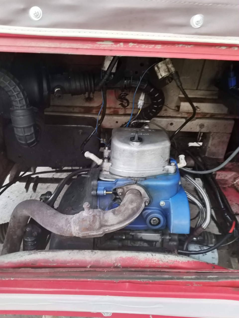 تكتك 18للبيع ثلاثه ملايين للاتصال
*********** بغداد الحريه
