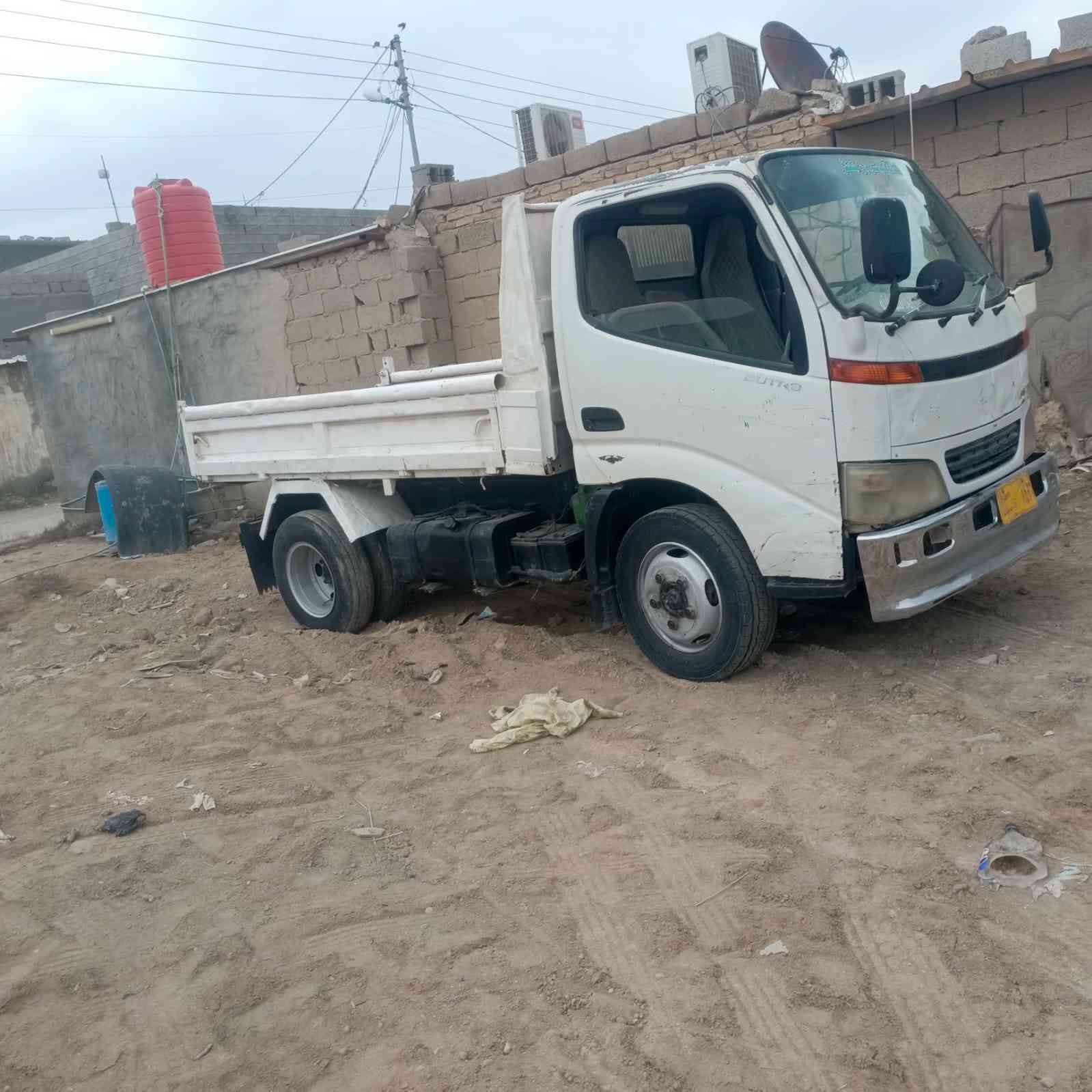 اللبيع كنتر قلاب انكر موديل 2005سياره جاهزه اللعمل شاصي مكفول محرك تبخير كير مكفول 
***********
