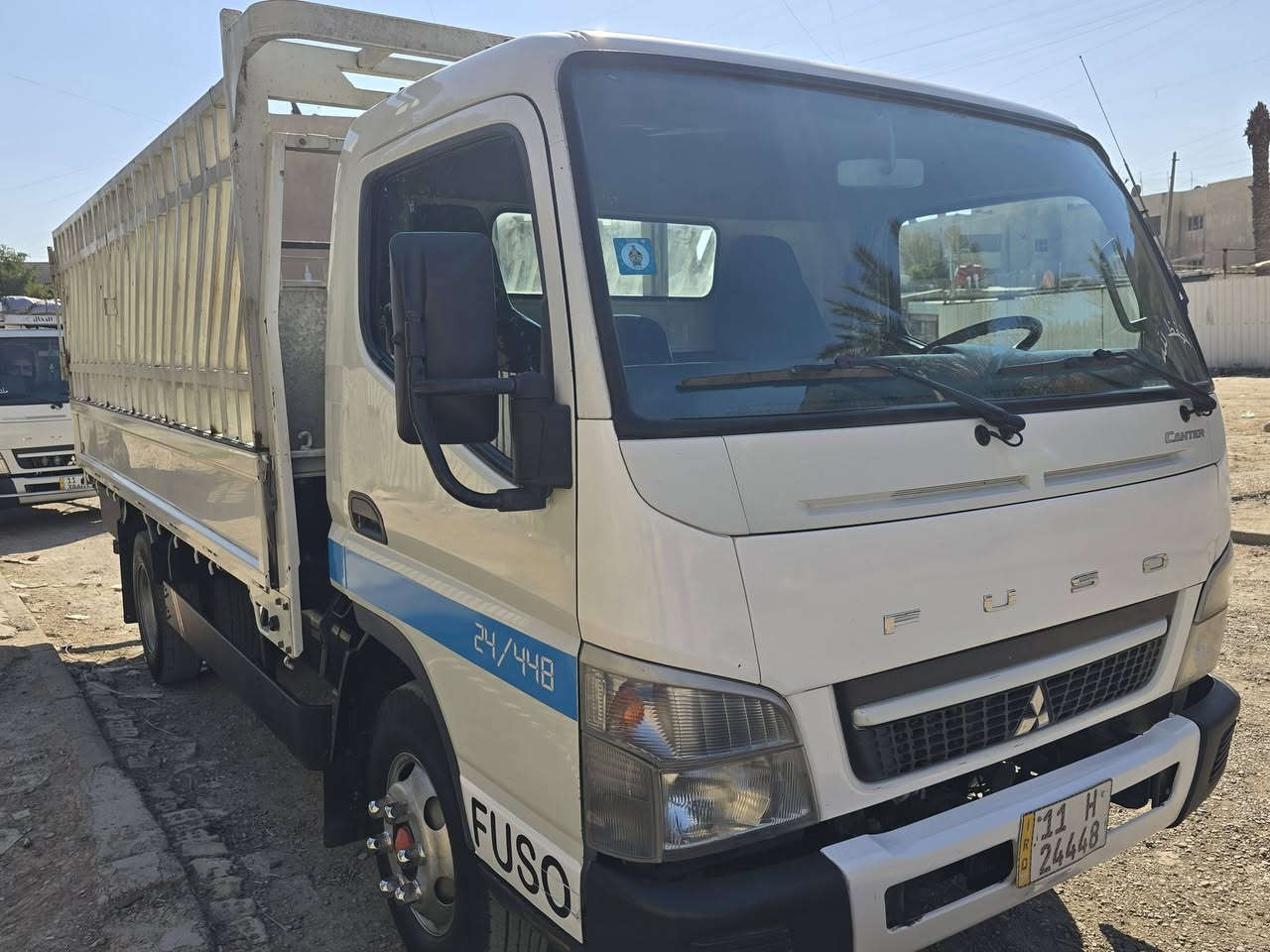 السلام عليكم كنتر محسن للبيع موديل ٢٠١٨ رقم بغداد مميز بسمي السيارة مكفولة كفالة عامة عدا بارد كد شبر باب السايق فوق الدوسة شاصي كفالة مكينة ابلاد بيهة تبخير العنوان بغداد الزعفرانية اني مكلف بنشر اتصل ع رقم راعيهة *********** اسيا 
*********** اثير واتساب
