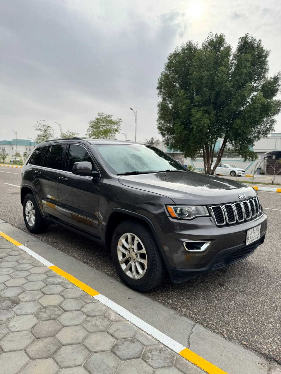 جيب لاريدو موديل ٢٠٢١ ماشية ٦٣ الف حادثها غرق بسيط ممأثر و تقرير الفحص موجود لونها رصاصي غير محدد السنوية بأسمي سعر ٢٥٠ بي مجال قليل مكان البصره ***********
