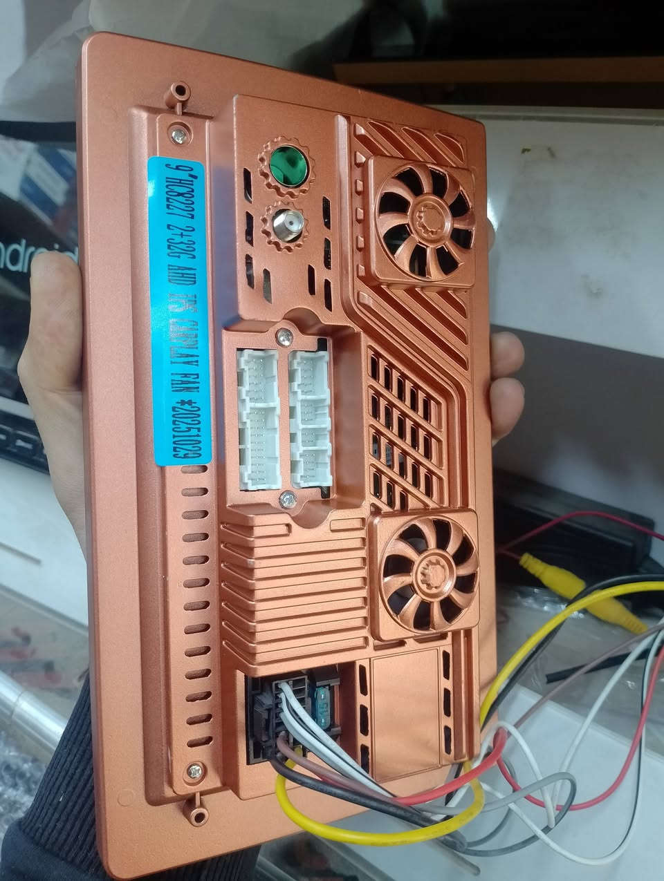 شاشة اندرويد حجم 9 انج
كاربلي مروحة فان تفاعلية 

 سعر 65 الف

***********
