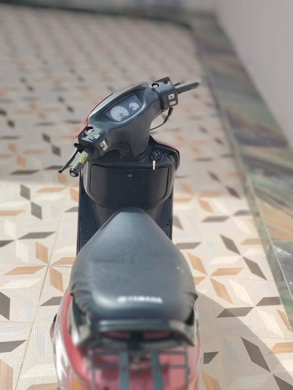 دراجه فراشه بلاديه مفتوحه بس ولفات 375 وبيها مجال للطيبين الاتصال ع رقم ***********
