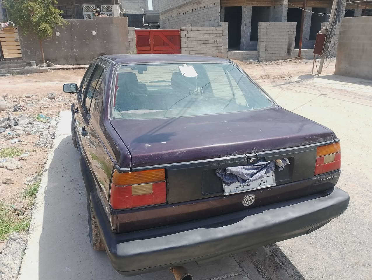 السلام عليكم /السياره گولف محرك برازيلي بلادية موديل ٩٣ السنوية لحد هذا الشهر محرك وكير جدد السعر ٢٨وبي مجال للاتصال ***********

