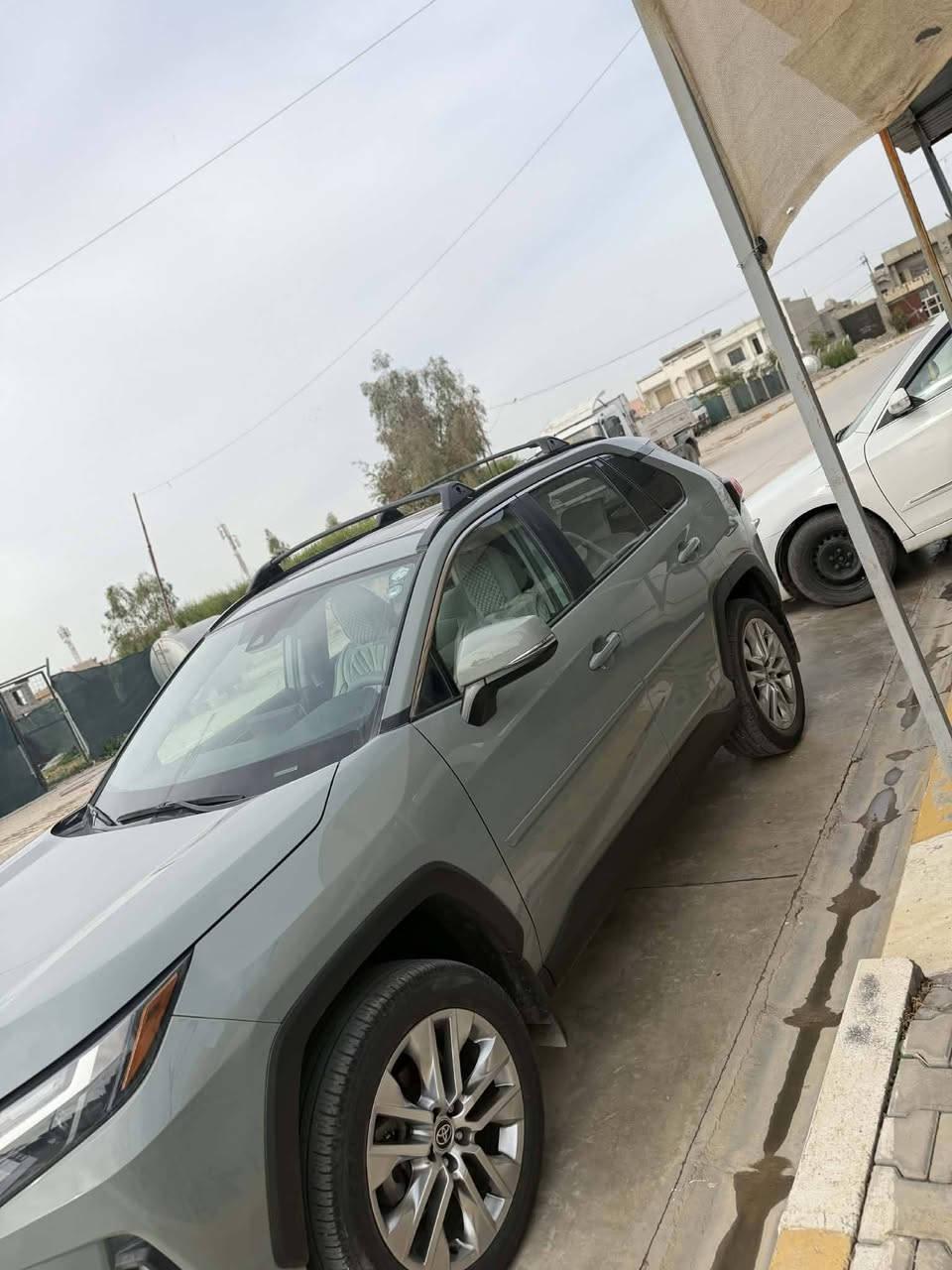 ﷽
اللهم صّلِ وسَلّمْ عَلۓِ نَبِيْنَا مُحَمد وال محمد
راف فور
موديل 2023
فئة xle بريميوم
رقم أربيل بأسمي
فتحة سقف
بصمه
صندوق كهرباء
أوتو بارك
كشنات تدفئة تبريد
كشنات جلد
انظمه قياده ايكو سبورت نورما
باقي المواصفات بعد المعروف

الضرر فقط تبديل قبغ صندوق بجم كبس
بدون يرباك بدون صبغ بدون دواخل بدون تعديل
شرط الفحص

مكانه كركوك
السعر خاص
الاستفسار اتصال على الرقم ***********
الرقم بي واتس اب ***********
