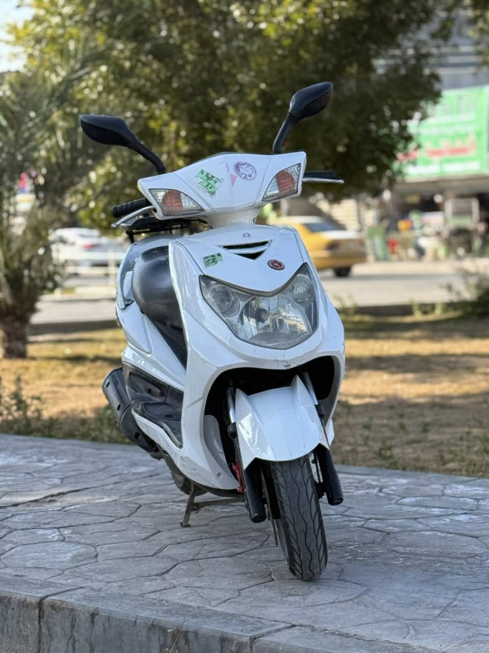 سكنس فحل كابريتر الدراجه جديده ومابيه نقص نكره وحده بكل وقت شلعه معدال تخبل مكينه ناعمه كلش ومكفواله كفاله عامه وين ميعجبك افحص او اجيب فيتر وياك اورق كامله منفيس الدراجه مصار هواي من نازه من الرمبه وصل موجوت هم السعر ٨٢٥ مكان بغداد البياع 
اتصال او وتساب ***********
