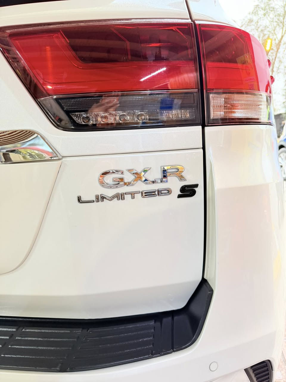 السلام عليكم
سياره للبيع فقط 

النوع :لاندكروز GXR  لمتدد S ساز ضمان

لون :أبيض 

الموديل:٢٠٢٥

تويوتا العراق | ساز بضمان الشركة 

ماشيه:20890

المواصفات:

معروفه مواصفات GXRلمتددS

المحرك:6 سلندر 4000

تنفس طبيعي في حالة الزيرو

ناقل الحركه:١٠ سرعات اتوماتيك

خزان الوقود:110

بصمه٢ 

مقاعد جلد 

تدفه + تبريد 

شاشات عرض متقدمه ٣ شاشات

انضمه سلامه مساعده

تشغيل عن بعد 

شاحن لاسلكي امامي

اضاءة ترحيب اسل عند فتح الأبواب 

الباب الخلفي كهرباء| صندوق 

رادار - مثبت سرعة

حساسات امامي خلفي 

الداخل لون بيجي

كفاله عامه السياره 

السياره رقم بغداد : 

السعر79000$

مكان السياره بغداد

***********
