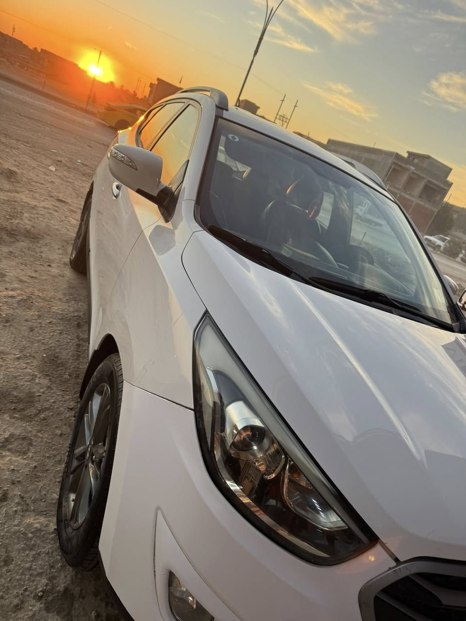 سلام عليكم
توسان 2015 خليجي مكفوله ماعدا كم ملاحظه موضحه بالسونار 
رقمها بابل باسمي 
سعرها 160 بيها مجال 
***********
