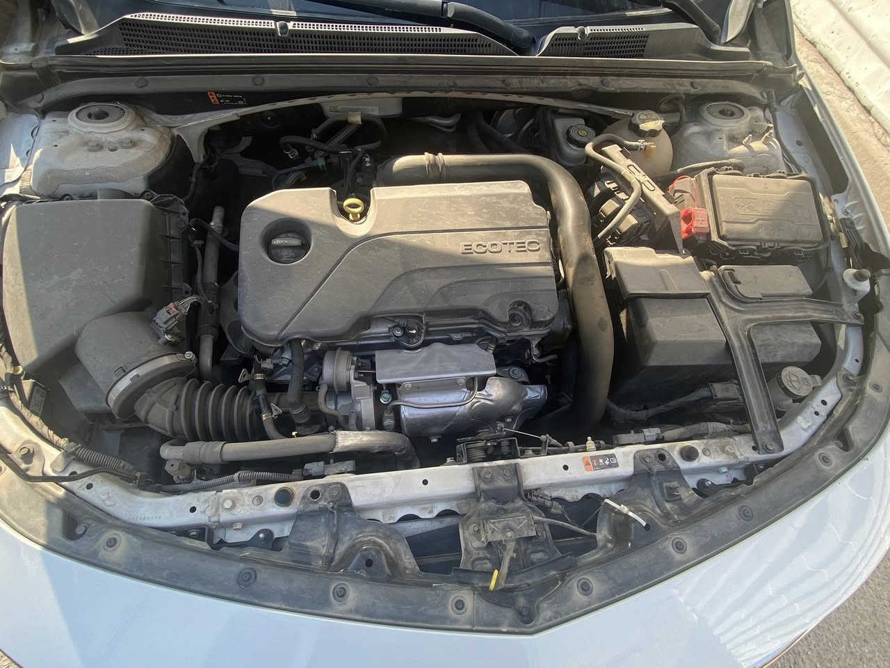 السلام عليكم اخوان السياره للبيع
ماليبو 2022  LT
السياره وارد امريكي وحادثها بس قطعتين

مواصفاتها :

1-تدفئه تبريد 
2-كشنات شامواه بغلفه جلد
3-تدفئه مقاعد
4-لدات 
4: حساس لدات 
5-جنطه كهرباء 
6-تشغيل عن بعد
7-بصمه
9-كامره خلفيه
10- شاشه تدعم نظام كاربلاي 
11- رادارات
12- بانزين 
13- تبريد خلفي 
14- حجم المحرك 1.5T
معروفه مواصفات ل LT
السياره 4 سلندر توين تيربو 

السياره نظيفه وحلوه ورزنه 

160 وبيها مجال
اتصلو على الرقم ***********
