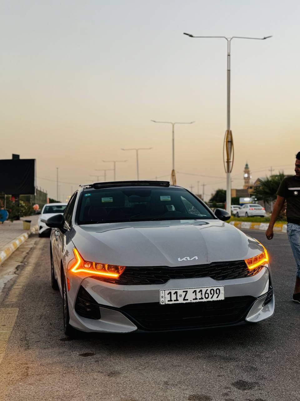 KIA K5 GT-LINE 2023
KIA K5 GT-LINE 2023

كي فايف موديل 2023

مواصفات جي تي لاين فوول للاخير

العنوان الفلوجة 📍

السيارة رقم بغداد 

اللون سمنتي مميز 

1600 تيربو 

⚪ المواصـــــــــفات ⚪

⚫فـــــــــول

 🔵 بانوراما 

🟣 بصمه

🟢 كشنات تدفئة 

⚪ راستيرن تدفئة 

🟠 شحن هاتف لاسلكي 

🔴 قياده ذاتيه ؏ الخطوط السريعه

⚫ هاند بريك بصمه

🟤 تشغيل عن بعد 

🟣 مثبت سرعه 

🟠 نضام ABS

⚫ مانع انزلاق حساس أطارات 

🟣 بك لايت ليد

🟣 شاشة

🟤 كامره دواره

🟣 الاسلكي 

⚪ شاشه اعطال

🟤ويل كروم لونين

🟢رادار خلفي + جانبي + امامي

⚪مراقبة النقطة العمياء

🔴رادار الخطوط البيضاء 

🔵اشاير بالمري 

🔴كشنات جلد احمر

🟤مقعد للسائق قابل للتعديل كهربائياً

🟠لايتات ‏3 عدسات 

🔵نضام قياده أيكو + سبورت +سمارت +نورمال

🟣بلوتوث + aux + usb

⚫فول تحكم ستيرن

🟠كير أوتو + عادي

🟤ئوتو بريك 

🔴‏ ‏الخريطة

⚪ستيرن حرف. Led D +  زينون

🟢توقف ذاتي عند الرجوع

🔵صندوك بصمه

🔴‏AUTO HOLD

🟣تصميم خارجي رياضي

⚫نظام الملاحة

🟣مصابيح خلفية LED

🟠مصابيح ضباب LED

🟤لاسلكي Android Auto 

للتواصـــــــــل والاســـــــــتفسار 

ــــــــــــــــــــــــــــــــــــــــــــــــــــــــــــــــــــــــ

*********** واتـــــــــساب فقط

*********** اتصــــــــــال فقط

الفـــــــــــــــــلوجة 📍📍
