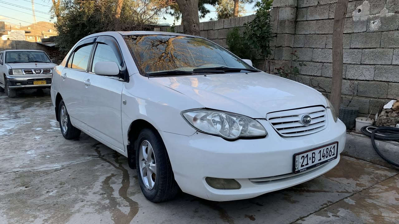 BYD 2009
گیر عادی  مەکینە لانسەری بیلاد  ناوزەرد  جام کارەبا تەقەو ڕەقەی نیە کارەبایی مەزبوتە هەموو گیانی بەشەرت سەیارەی دەستی خۆمانە و هی مەعرەز نیە  ڕەقەم سلێمانی تا 2030 تازەیە بەناوی خۆمە نرخ 43 گەڵا مەجال 
 ‌***********
