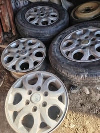 غراض كيه للبيع سله مال هايسه وياله وباب خلفي ودعاميه لاستفسار 07836664...