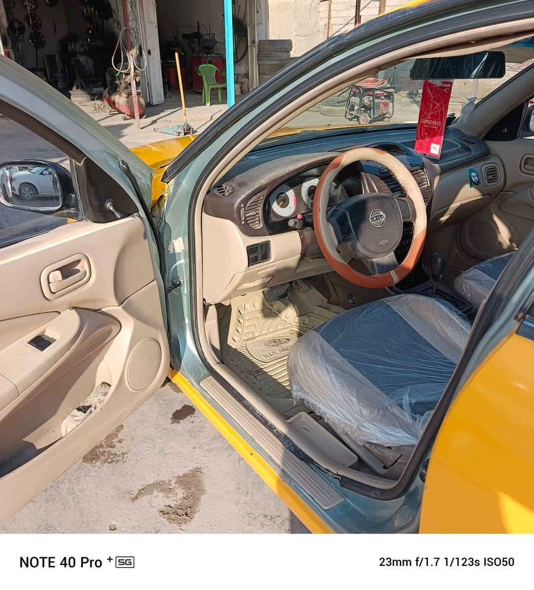 سني موديل 7 محرك حداديه تخم تاير جاهزة مصفرة غرامات رقم جديد قادسية سنوية مجددة مكفوله من الضربه مكان السيارة ديوانية السعر 53 وبيها مجال ***********
