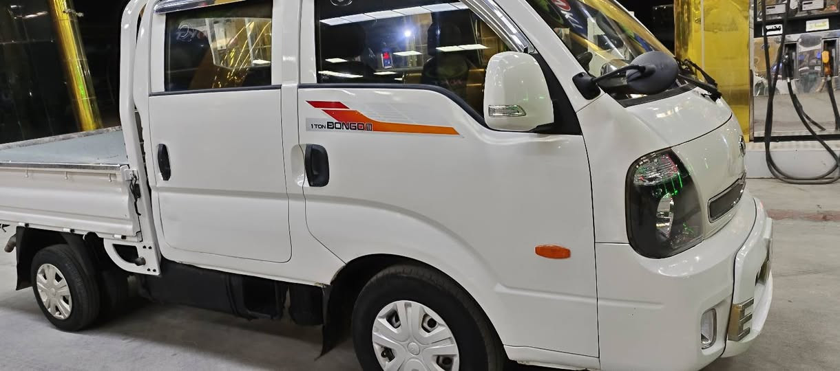 سەرەتا بەناوی خوا 
کیا دەبڵ بیلاد 2009
3000سوپەر مەکینە ڕەش
بریکی بەسراوە 
6قولاپ
6تایەی لوک
ئاوێنە ئیشارەت 
دەبڵ سپێر
بودی بیلادی 
ناوبۆ دی سفر
تازەداغڵ ماڵی دۆستە
کامل جایز
***********
***********
