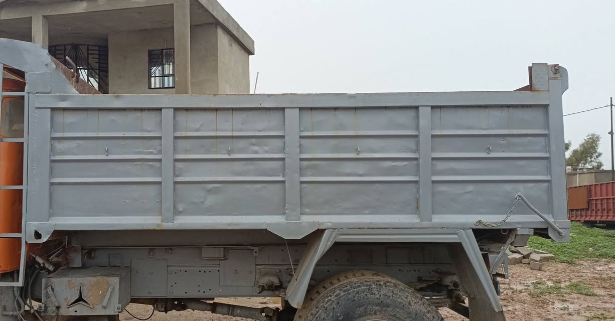 السلام عليكم للبيع بودي قلاب اسكانيا تك العنوان موصل للتصال***********
