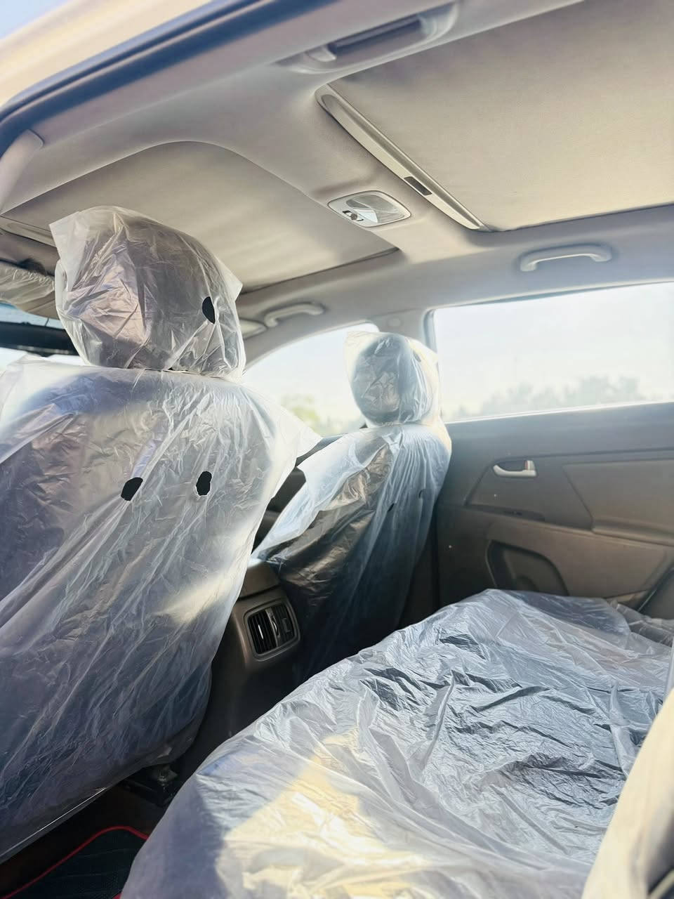 سلام عليكم اتصال ☎️ فقط!
كيا سبورتج موديل ٢٠١٦ خليجي 
السيارة ماشية ١٣٠ الف حقيقي 
كفاله عامه فقط بارد مثل ما موضح
 بل سونار محرك كير كفاله 
رقم بغداد نكليزي بسمي 
فول مواصفات ماعدا البصمة 
بانوراما 
تحكم استيرن 
بلوتوث
مري شفط 
محرك ٢٠٠٠ دوش 
تايرات تخم كامل جديد
تبريد ثلج
السيارة جاهزة مابيها أي نقص
السعر 163 وبيه مجال بسيط جدا 
مكاني بغداد الشراي يتصل 
***********
