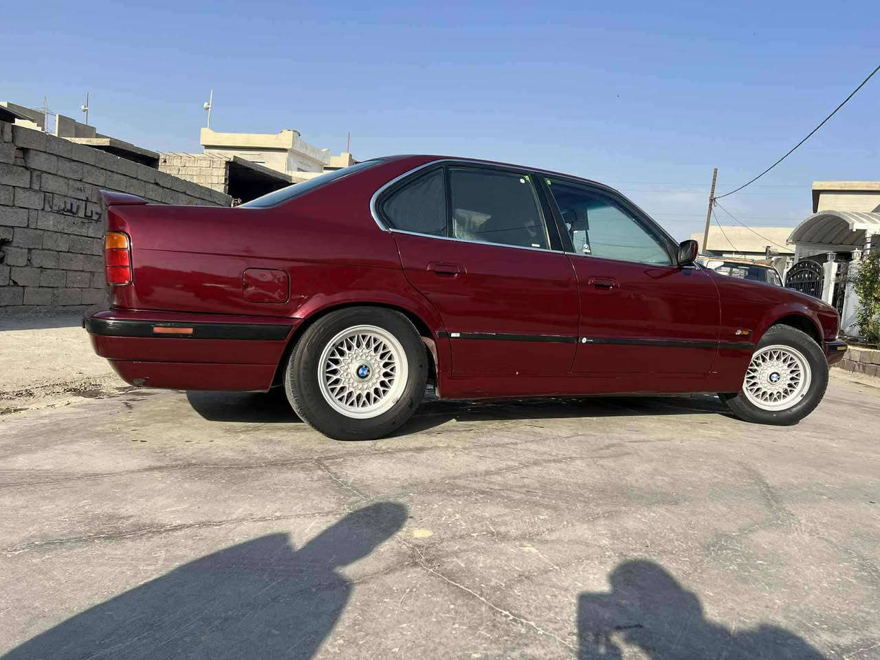 بي ام للبيع 525 اصل وبليته كير عادي فتحه سقف و 4 جام كهربائي رقم سليمانيه رقم و السنويه والهزة جديدة مصبوغه جماليه بدون ضربه محرك بدون صرف بخار السيارة جاهزة السعر 58 وبي مجال مكاني كركوك
***********واتساب
***********
