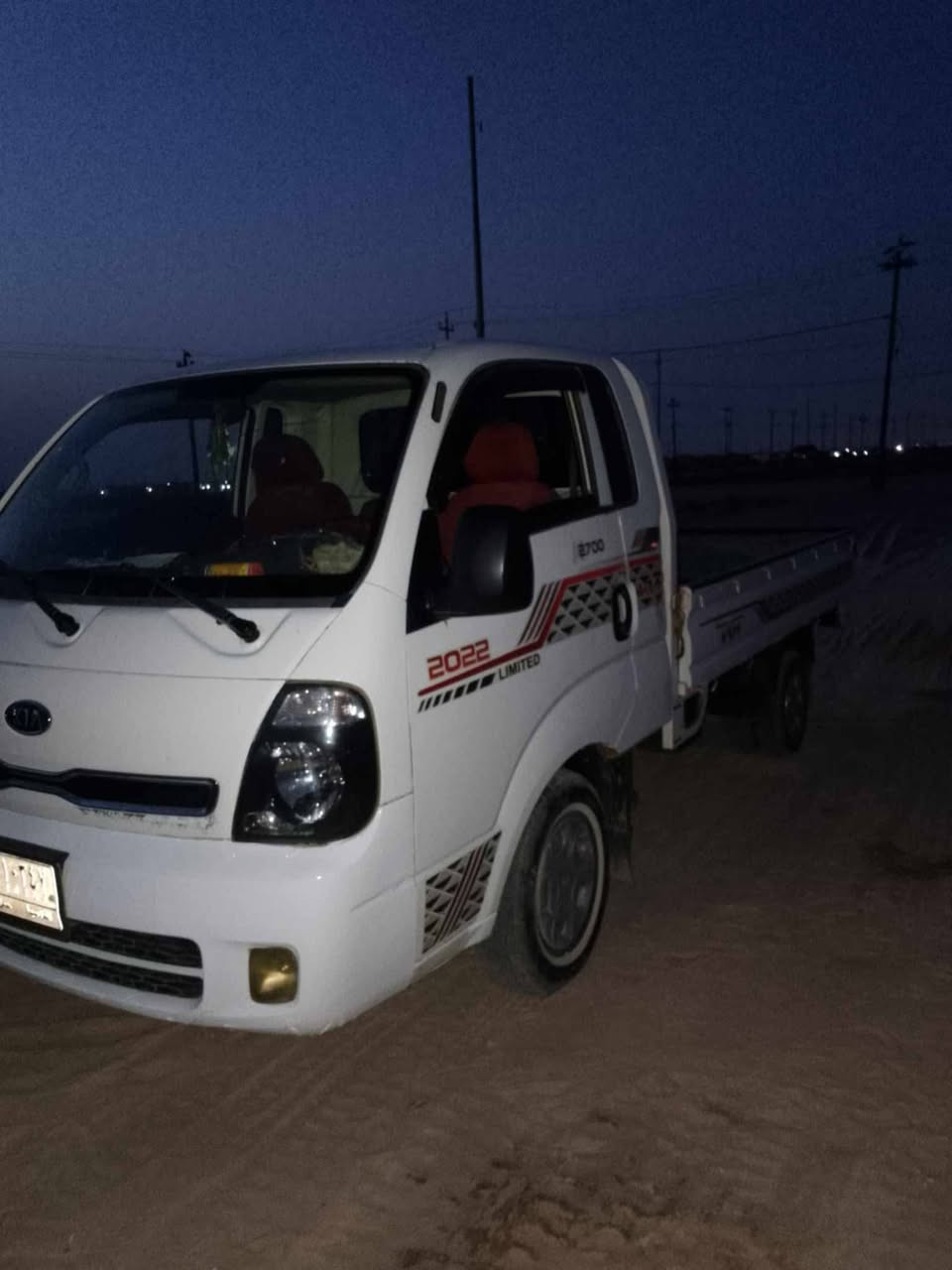 سلام عليكم ٢٠١٣كفاله علا وضع الشركه كير ومكينه وتخم تأير وتبريد. شرط  جديد سعر ٩٣وبيه مجال مكان نجف ***********
