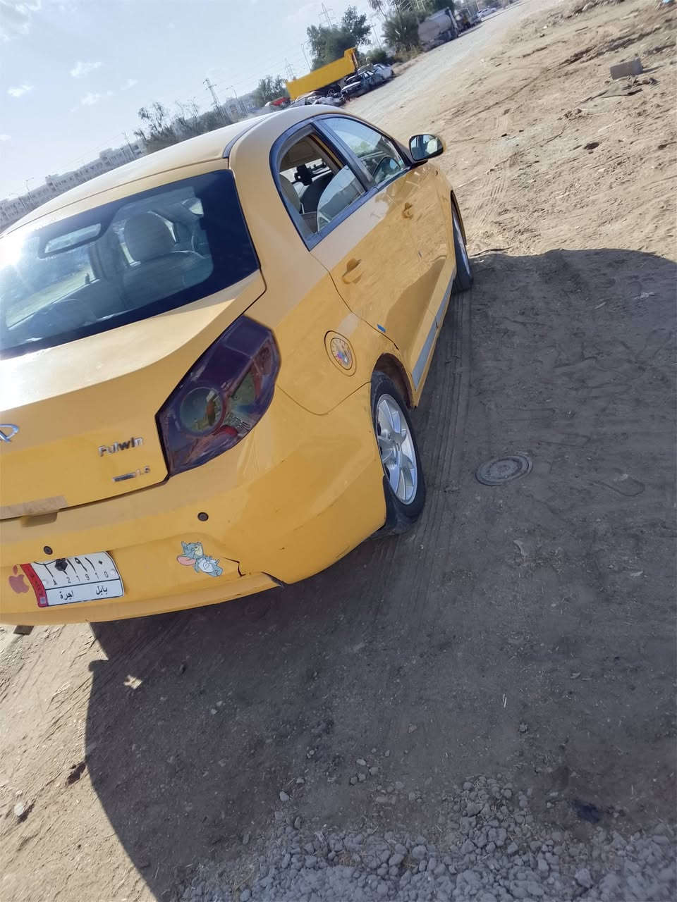 يا الله للبيع شيري فلاوين موديل سياره نضيفه وحلوه كلش مال جناي مكينه وكير حداديه دواخل كلش حلوات رقم بابل مالك بابل 
سعر 25 بيه مجال عنوان حله حي العسكري ***********
